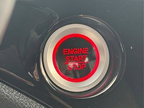 Used 2022 Honda Pilot Black Edition image 38