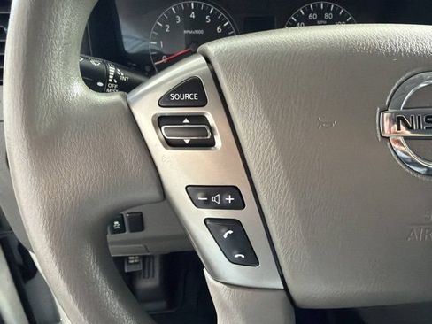 Used 2020 Nissan NV 2500 SV w/ Back Door Glass Package RWD image 18