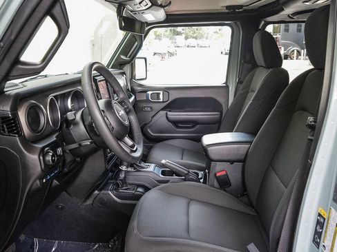 Used 2023 Jeep Wrangler Unlimited w/ 8.4" Radio Group AWD/4WD image 16