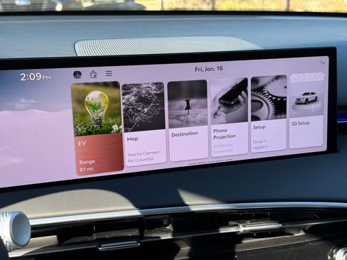 Used 2026 Genesis Electrified GV70 Advanced image 35