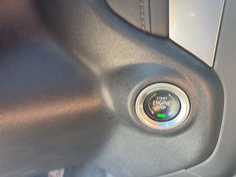 Used 2022 Chevrolet Silverado 3500 LT w/ Convenience Package image 22