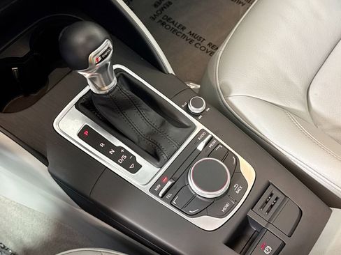 Used 2015 Audi A3 2.0T Premium image 16