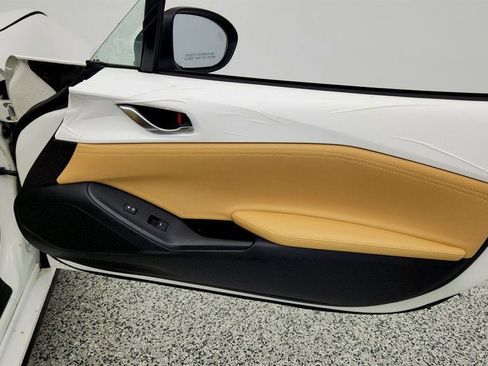 Used 2025 MAZDA MX-5 Miata Grand Touring image 24