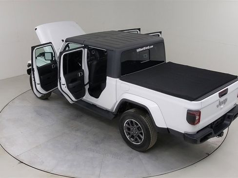 Used 2020 Jeep Gladiator Overland w/ Dual Top Group image 49
