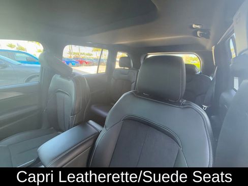 New 2025 Jeep Grand Cherokee Altitude image 21