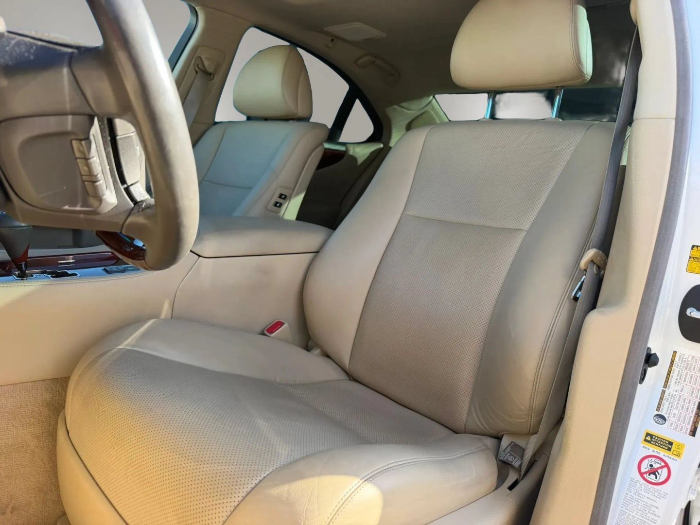 Used 2007 Lexus LS 460 RWD image 10