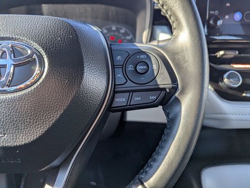 Used 2025 Toyota Corolla SE image 25