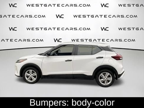 Used 2023 Nissan Kicks S FWD image 4