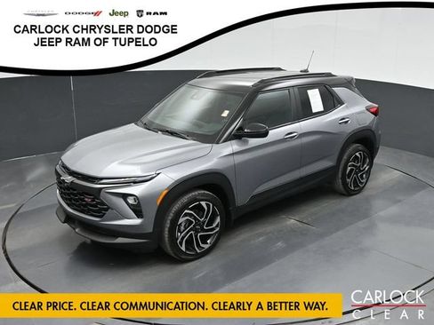 Used 2025 Chevrolet TrailBlazer RS w/ Driver Confidence Package AWD/4WD image 37