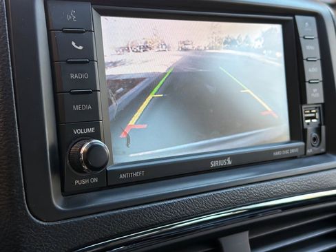 Used 2019 Dodge Grand Caravan GT image 23