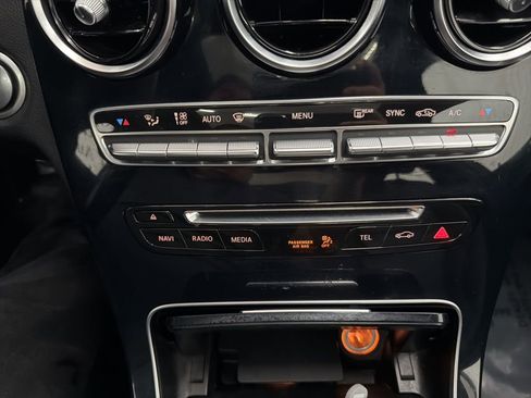 Used 2018 Mercedes-Benz C 300 Sedan image 36
