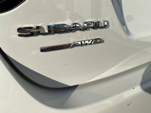 Used 2020 Subaru Legacy Premium image 9