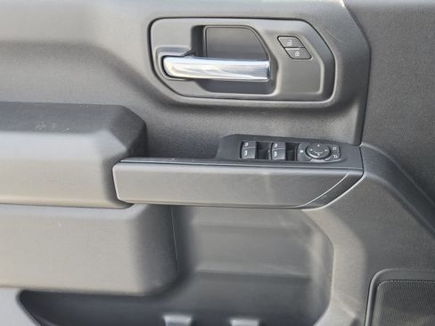 New 2026 GMC Sierra 3500 Pro w/ Convenience Package image 16