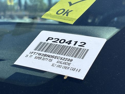 Used 2025 Ford F250 XLT image 34