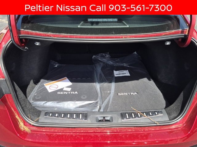 New 2026 Nissan Sentra SR w/ SR Premium Package FWD image 7