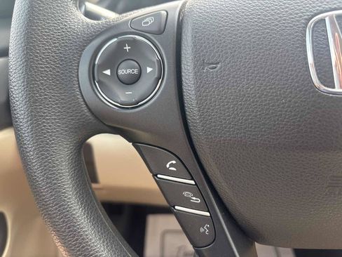 Used 2013 Honda Accord LX image 23