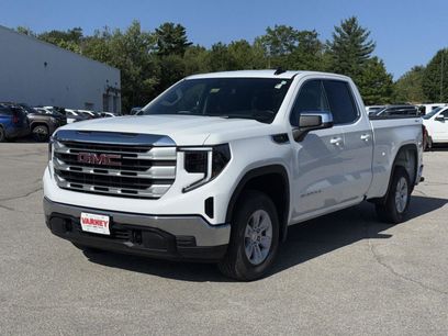 New 2025 GMC Sierra 1500 SLE