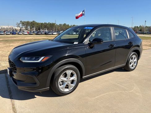 Certified 2024 Honda HR-V LX image 4