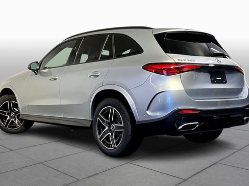 New 2026 Mercedes-Benz GLC 300 4MATIC image 3