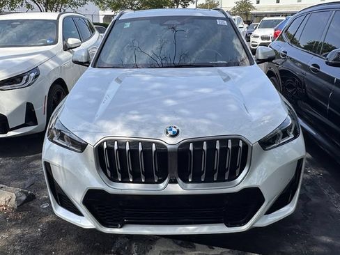 Used 2023 BMW X1 xDrive28i w/ Premium Package AWD/4WD image 12