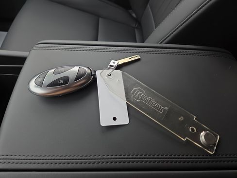 New 2026 Hyundai Santa Fe SEL image 29