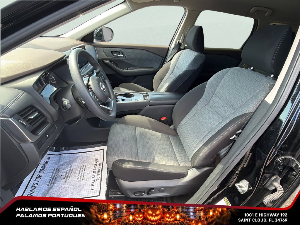 Used 2023 Nissan Rogue SV FWD image 12