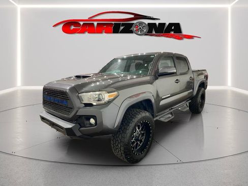 Used 2016 Toyota Tacoma SR image 7