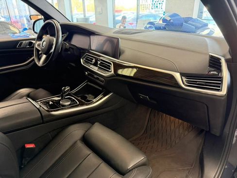 Used 2021 BMW X5 sDrive40i w/ M Sport Package image 40