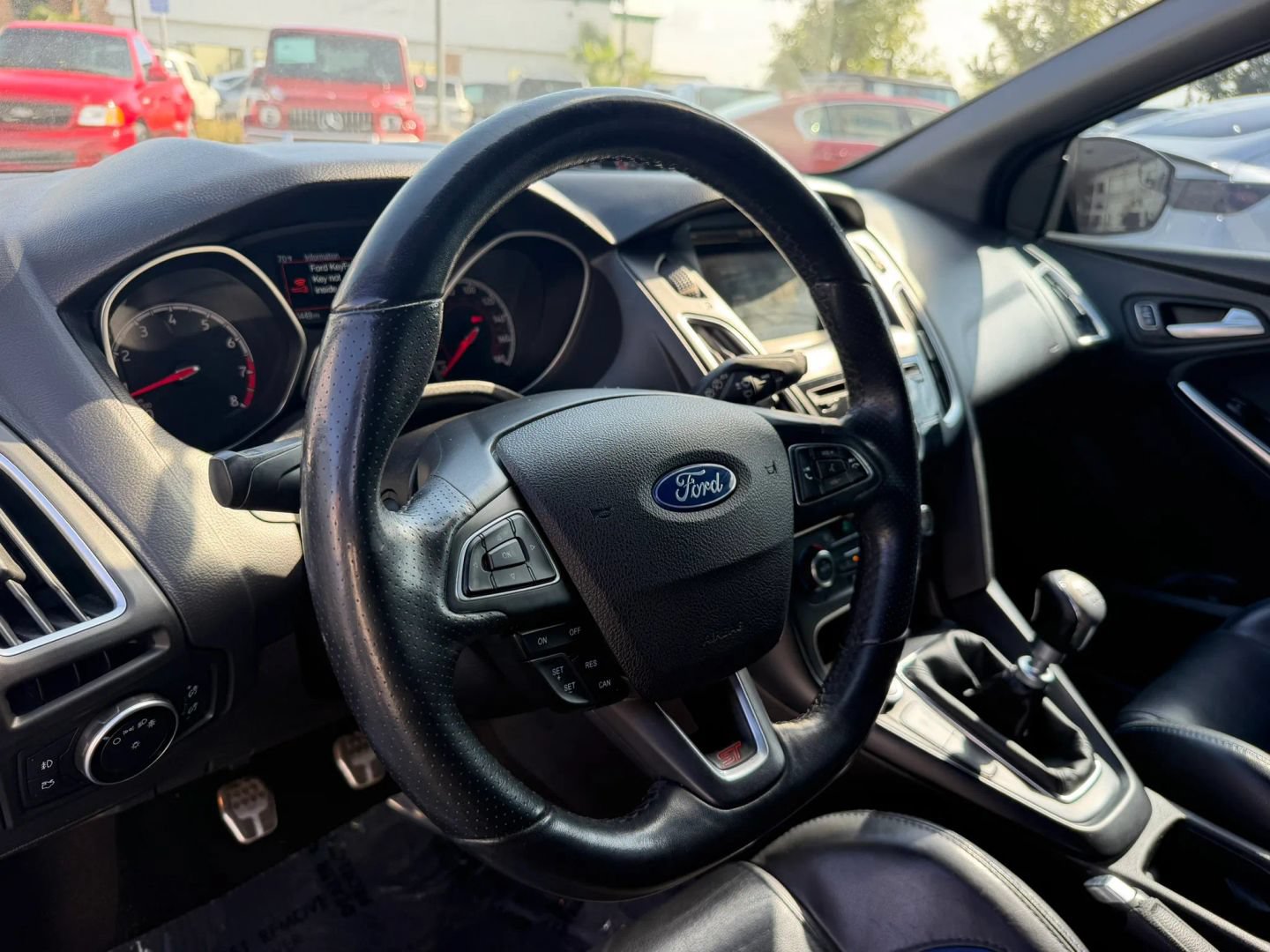 Used 2015 Ford Focus ST w/ Equipment Group 401A FWD image 27