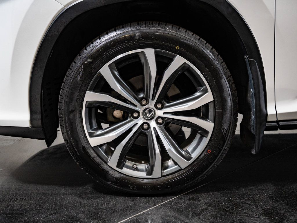 Used 2019 Lexus RX 450h AWD w/ Navigation Package image 13