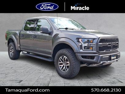 Used 2017 Ford F150 Raptor w/ Equipment Group 801A Mid