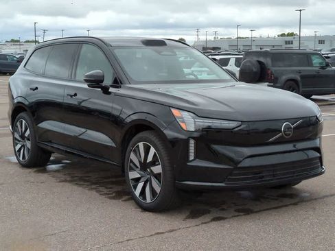 Certified 2025 Volvo EX90 Ultra image 8