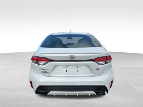 Used 2020 Toyota Corolla SE w/ SE Premium Package image 8