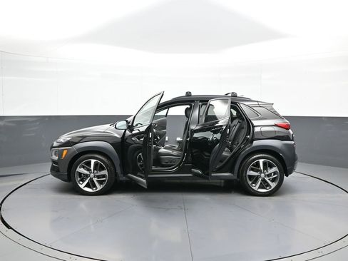 Used 2021 Hyundai Kona Limited image 42