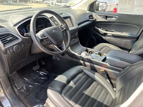 Certified 2019 Ford Edge SEL w/ Equipment Group 201A image 16