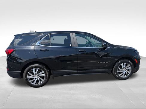Used 2024 Chevrolet Equinox LT FWD image 6