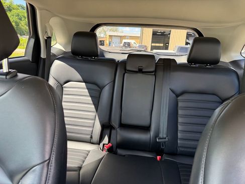 Used 2023 Ford Edge SEL w/ Convenience Package AWD/4WD image 21