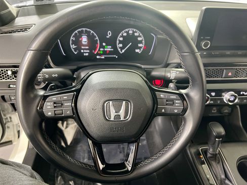 Used 2023 Honda Civic Sport image 11