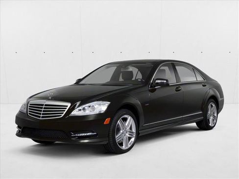 Used 2011 Mercedes-Benz S 550 image 1