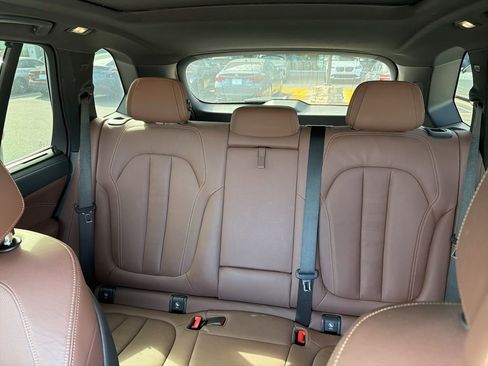 Used 2021 BMW X5 xDrive45e w/ Premium Package image 7