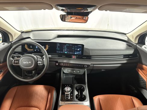 New 2026 Kia Carnival EX image 12