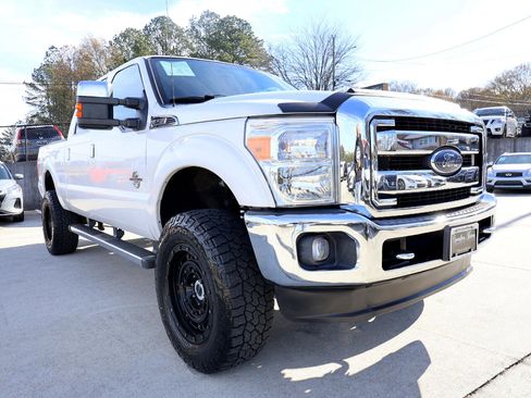 Used 2016 Ford F250 Lariat w/ Lariat Ultimate Package image 9