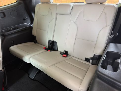 Used 2022 Kia Telluride S AWD/4WD image 34