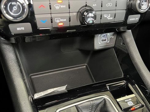 New 2026 Jeep Compass Latitude image 42