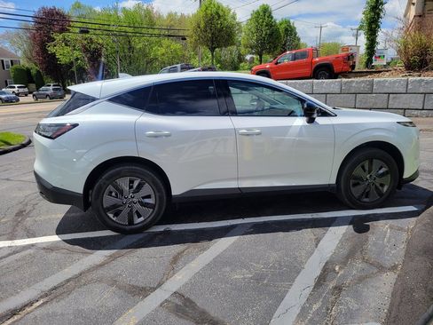 Used 2025 Nissan Murano SL image 6