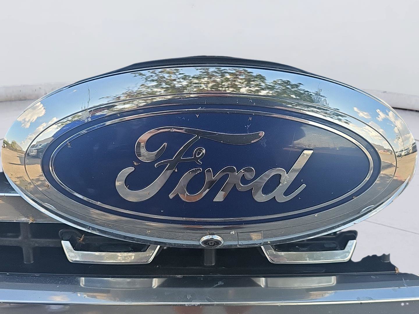 Used 2024 Ford F350 Platinum w/ FX4 Off-Road Package AWD/4WD image 9