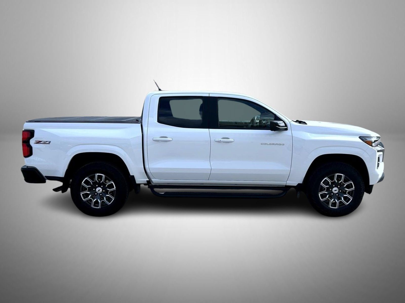 Certified 2024 Chevrolet Colorado Z71 w/ Z71 Convenience Package 2 AWD/4WD image 4