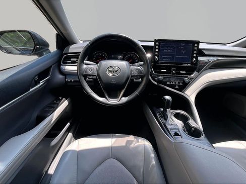 Used 2024 Toyota Camry XSE FWD image 6