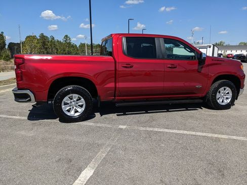Used 2024 Chevrolet Silverado 1500 LT w/ Safety Package image 24