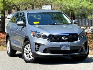 Used 2020 Kia Sorento LX image 1